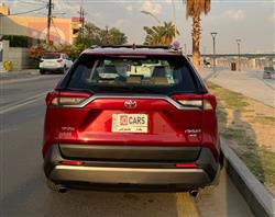 تۆیۆتا ڕاڤ 4